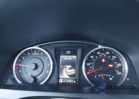 2015 Toyota Camry Se z USA, uszkodzony, nr VIN 4T1BF1FK7FU988560